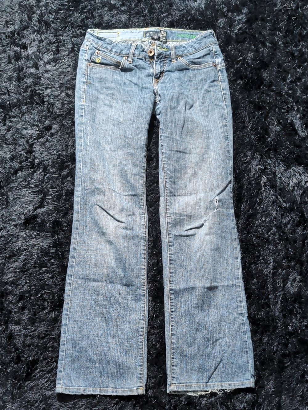 Size 3 Volcom Distressed Boyfriend Jeans